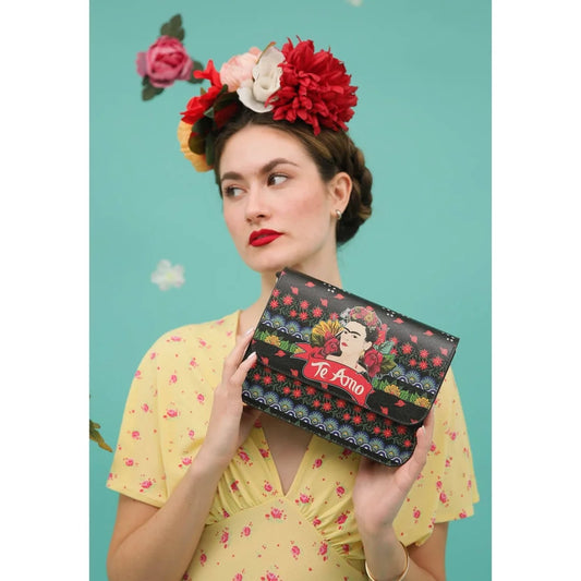 Women Vegan Leather Purse - Fkl Te Amo Design